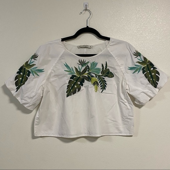Zara Basics Shirt Women’s Size Medium White Crop Green Palm Embroidered Top - Picture 4 of 9